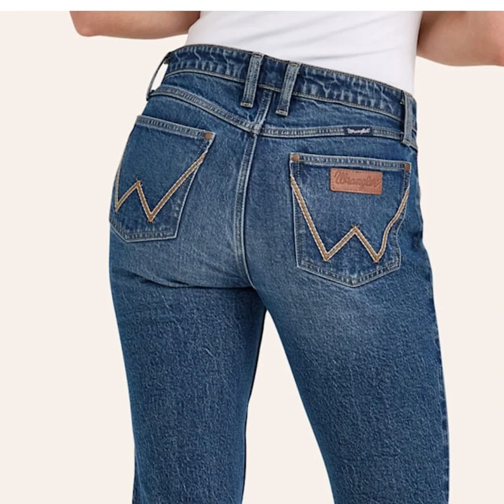 Wrangler Willow Bootcut Riding Jeans - Picture 4 of 6